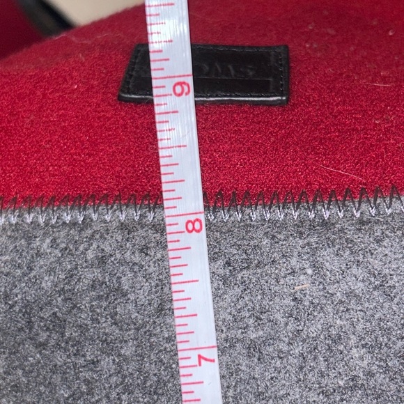 NWOT Toms red gray Cascade Raffia Woven Hobo bag 17x22 PURSE-SALE was $50 p2 - Picture 5 of 8